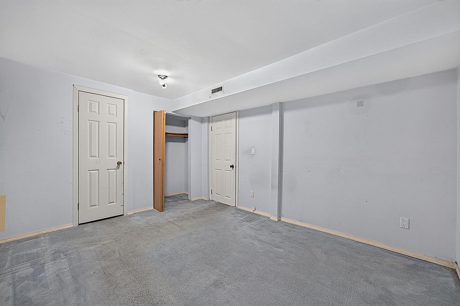 1429 E 11 Avenue Vancouver, BC - 23