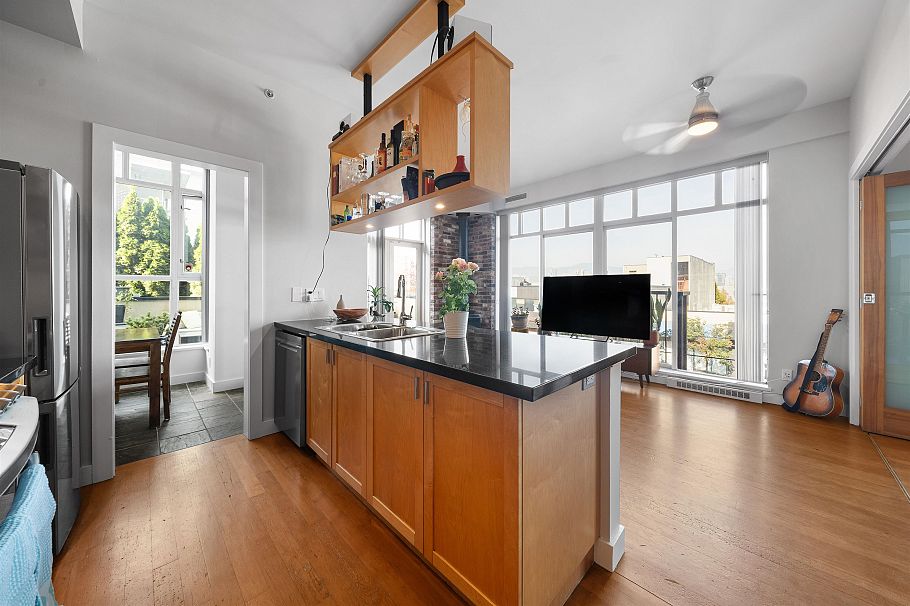 109 2515 Ontario Street Vancouver, BC - 13