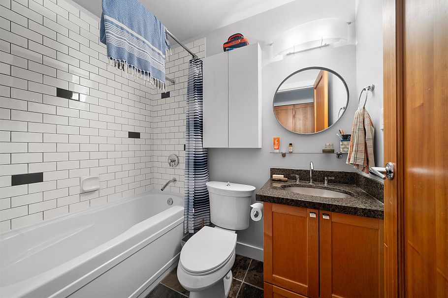 109 2515 Ontario Street Vancouver, BC - 20