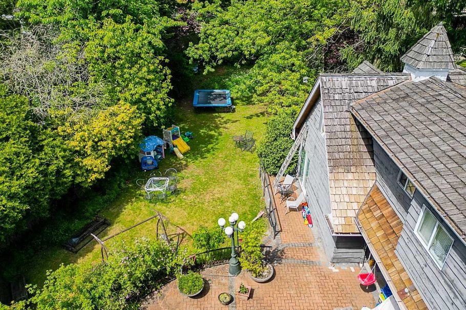 1461 W 49th Avenue Vancouver, BC - 6