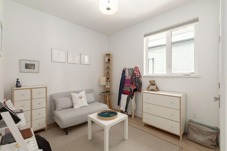 572 E 16th Avenue Vancouver, BC - 15