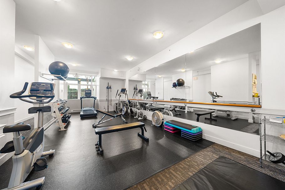109 2515 Ontario Street Vancouver, BC - 21