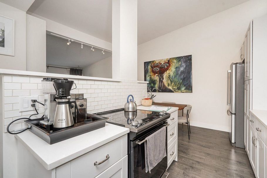 408 2333 Triumph Street Vancouver, BC - 17