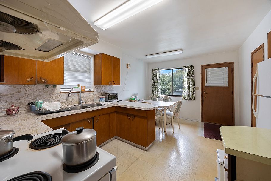 238 E 21st Avenue Vancouver, BC - 11