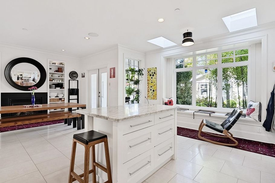 695 W 19th Avenue Vancouver, BC - 14
