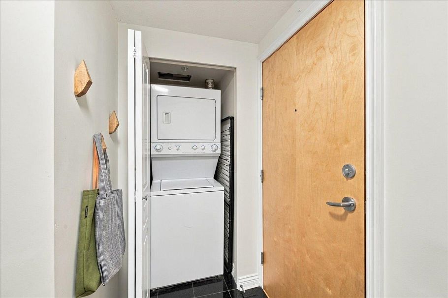 303 2015 Trafalgar Street Vancouver, BC - 23