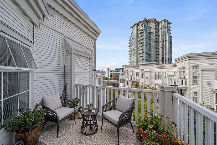 413 147 E 1st Street North Vancouver, BC - 16