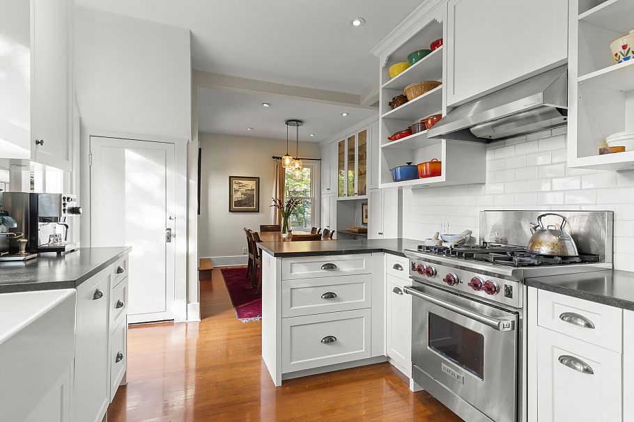 179 N Penticton Street Vancouver, BC - 9