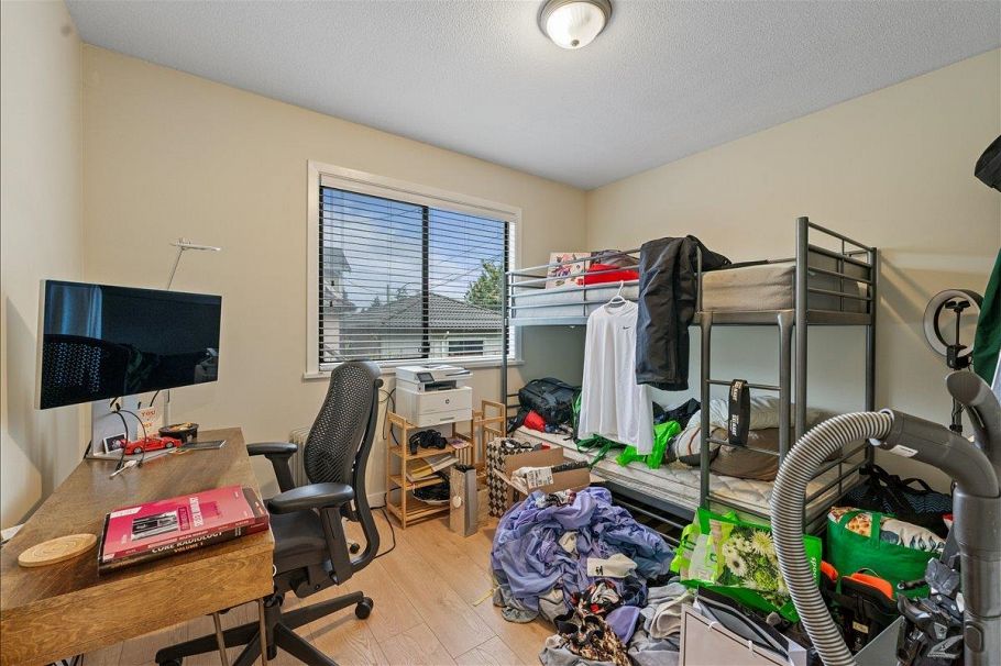1375 E 18th Avenue Vancouver, BC - 15