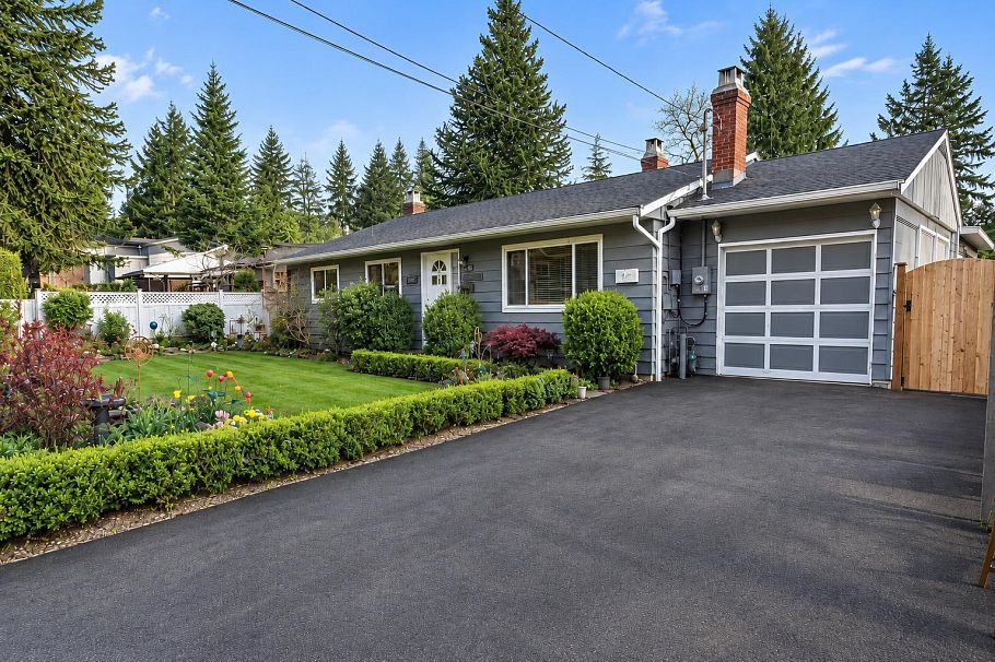 1350 Berkley Road North Vancouver, BC - 25