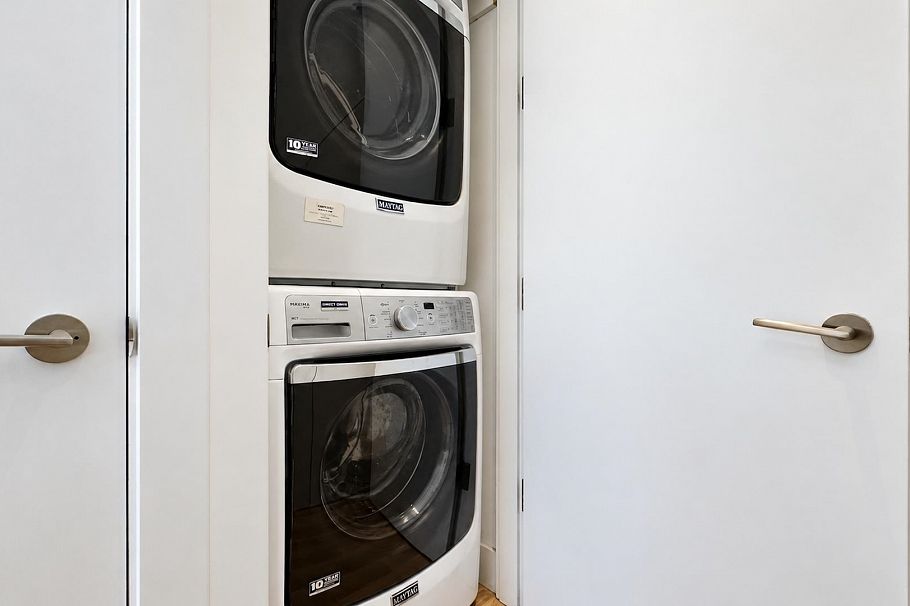 80 E 22nd Avenue Vancouver, BC - 17