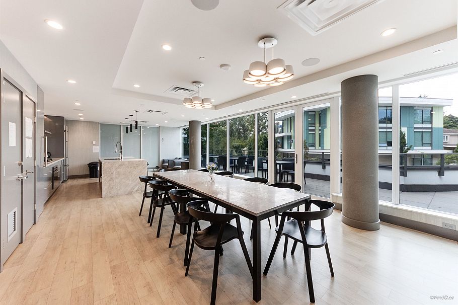 301 8189 Cambie Street Vancouver, BC - 19