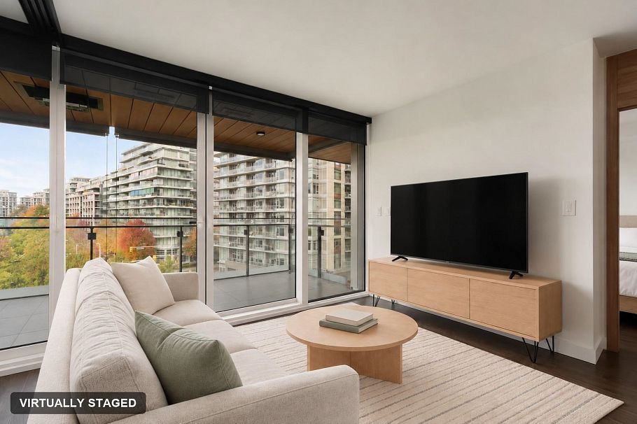 612 1768 Cook Street Vancouver, BC - 2