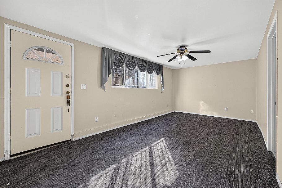 1429 E 11 Avenue Vancouver, BC - 20