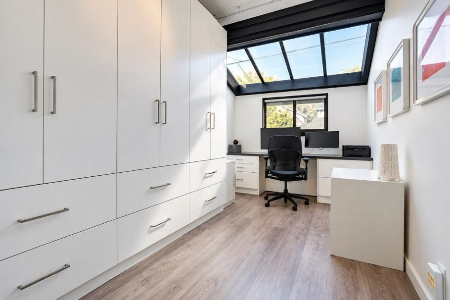 2835 W 13th Avenue Vancouver, BC - 20