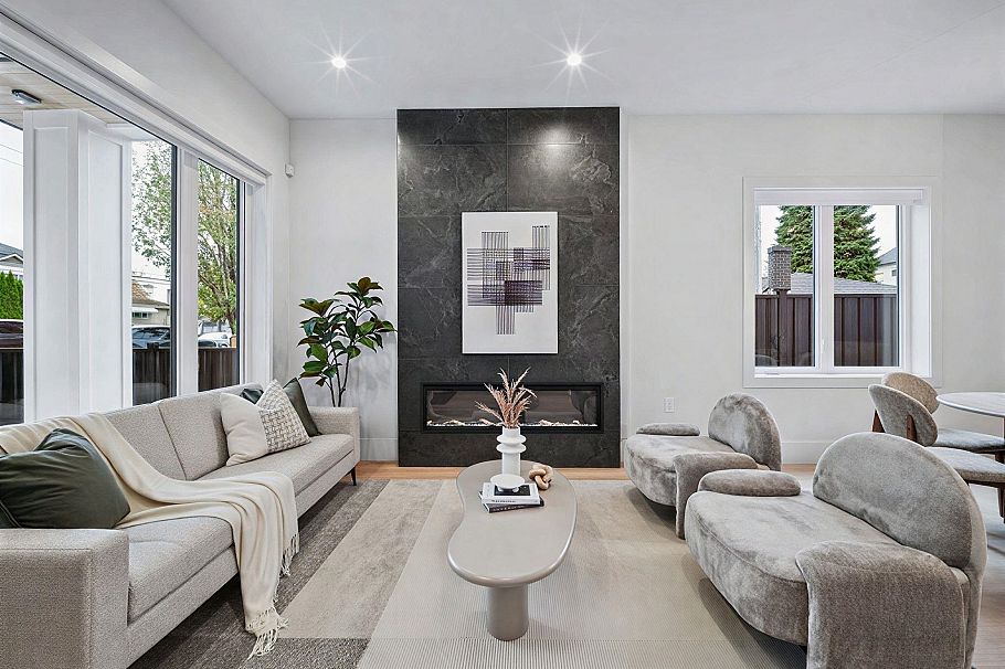 2 6991 Kerr Street Vancouver, BC - 5