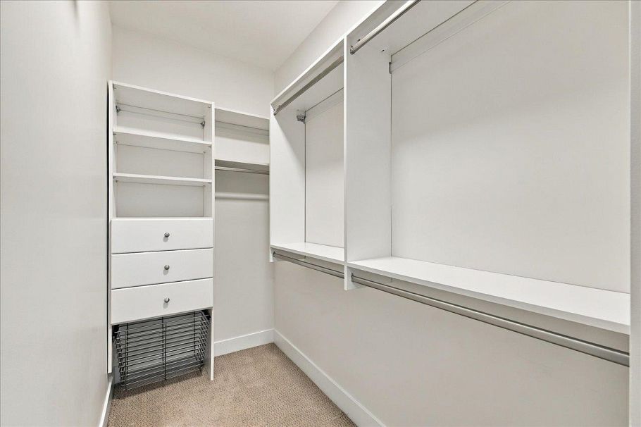 108 735 W 15th Street North Vancouver, BC - 8