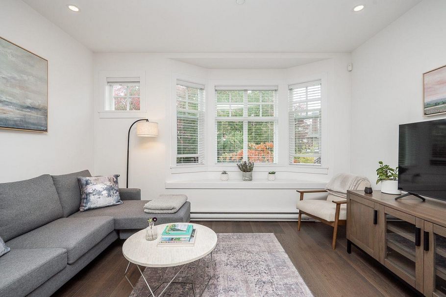 920 W 15th Avenue Vancouver, BC - 4