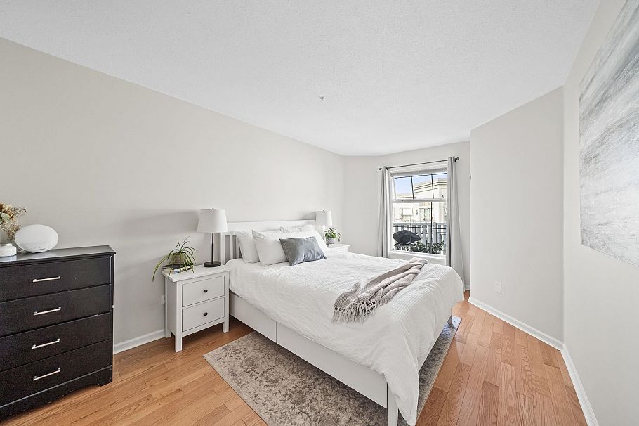413 147 E 1st Street North Vancouver, BC - 21