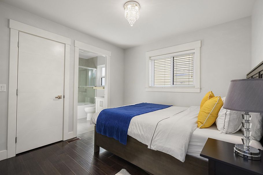 7380 Ontario Street Vancouver, BC - 19