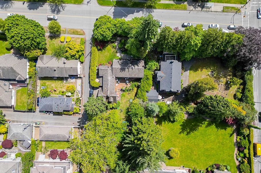 1461 W 49th Avenue Vancouver, BC - 23