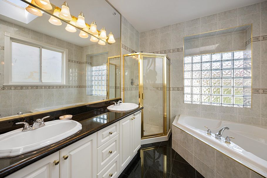 7483 West Boulevard Vancouver, BC - 21