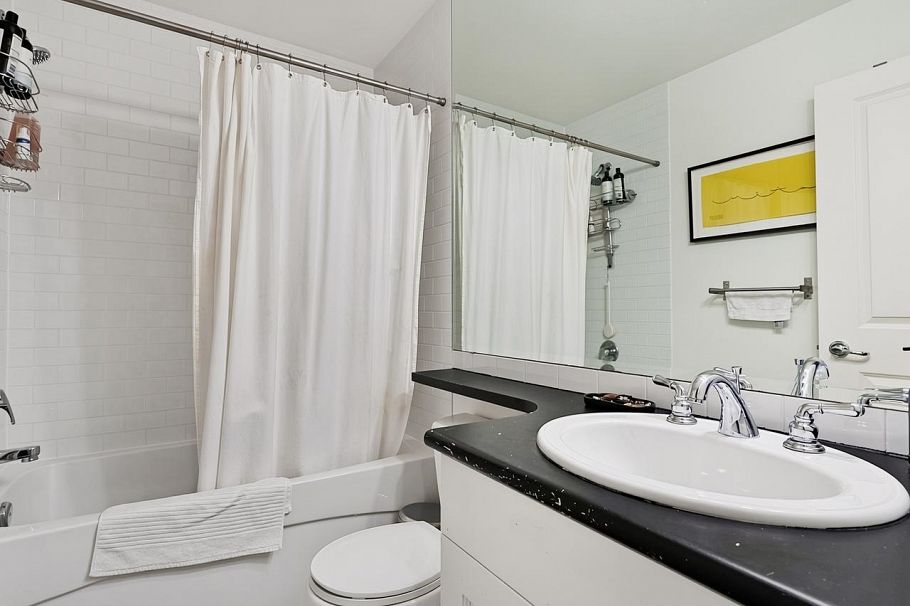 695 W 19th Avenue Vancouver, BC - 35