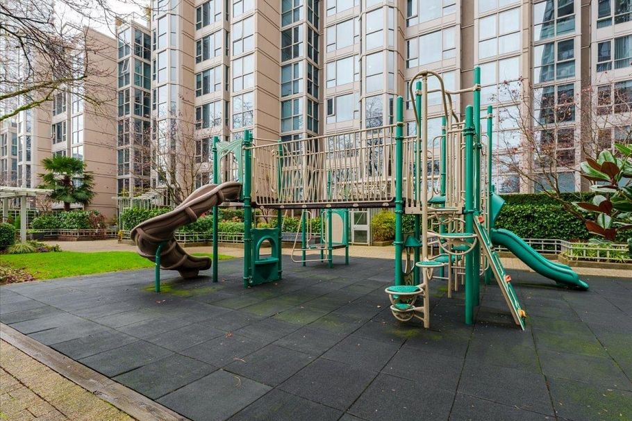 1206 388 Drake Street Vancouver, BC - 21