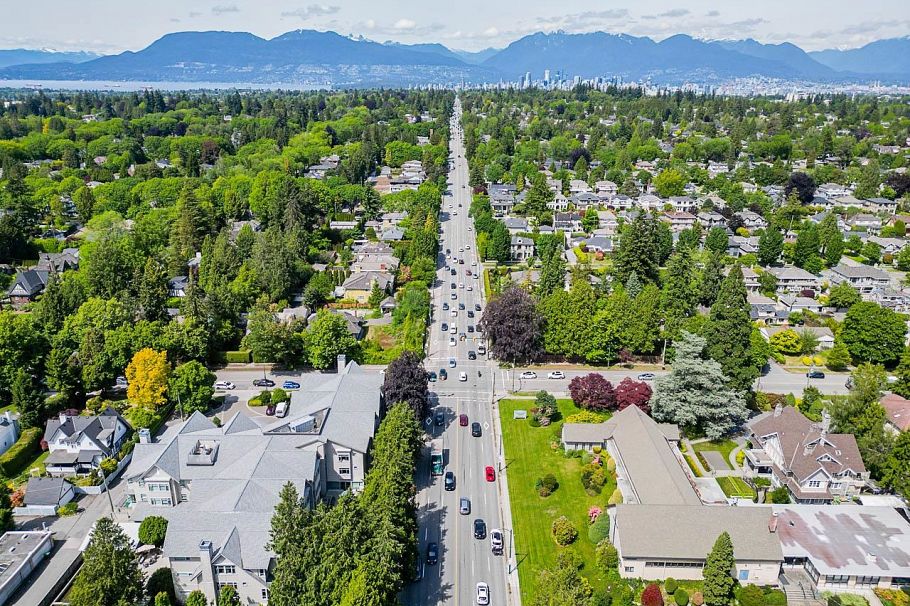 1461 W 49th Avenue Vancouver, BC - 19
