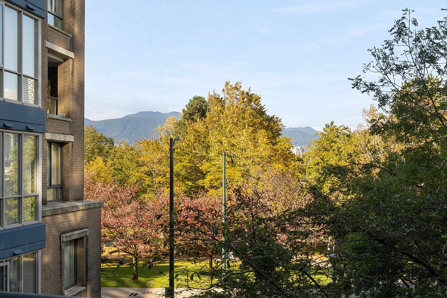 204 1485 W 6th Avenue Vancouver, BC - 27