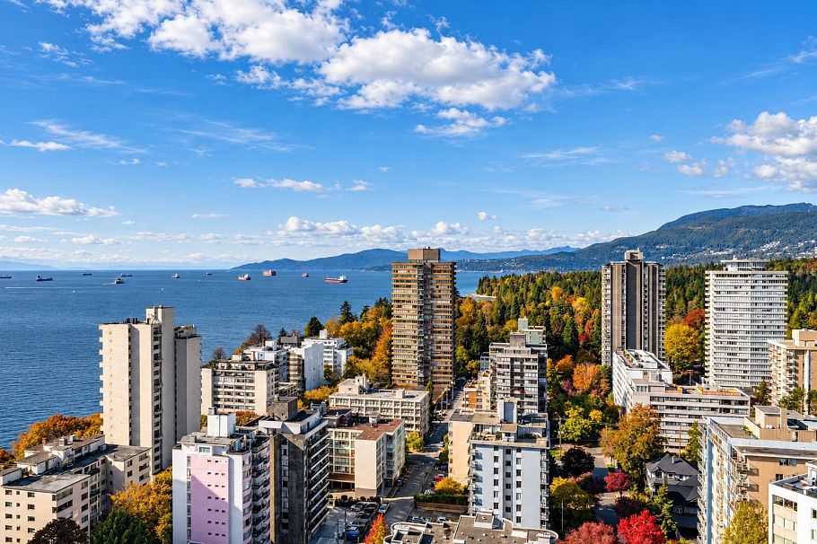 1108 1850 Comox Street Vancouver, BC - 1