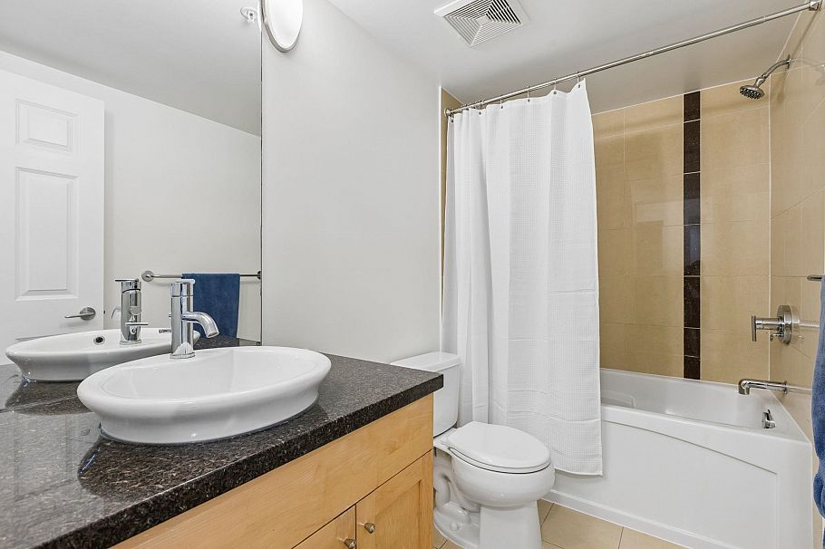 311 702 E King Edward Avenue Vancouver, BC - 28