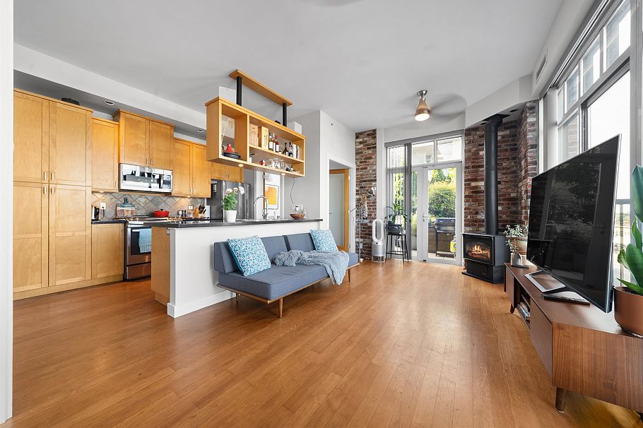 109 2515 Ontario Street Vancouver, BC - 10