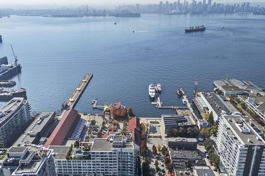 413 147 E 1st Street North Vancouver, BC - 39
