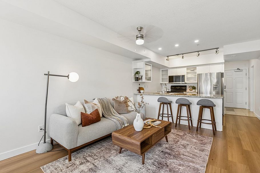 311 702 E King Edward Avenue Vancouver, BC - 6