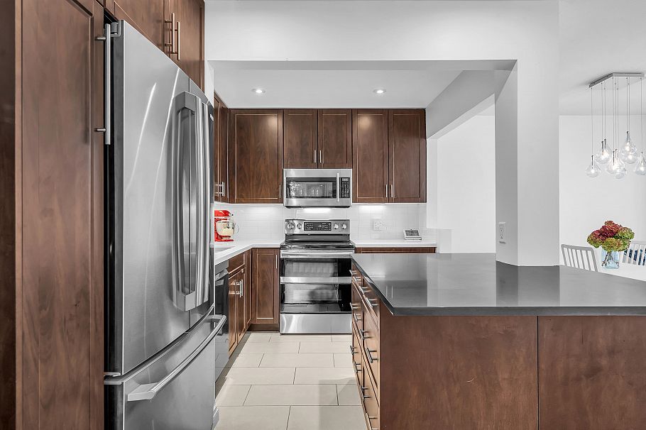 106 1082 W 8th Avenue Vancouver, BC - 11