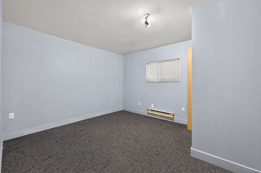 1429 E 11 Avenue Vancouver, BC - 31
