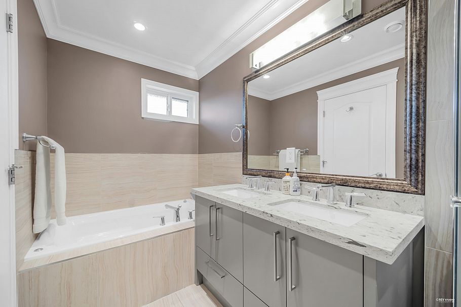 2721 W 21st Avenue Vancouver, BC - 19