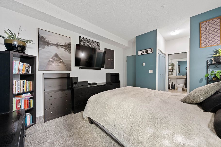 210 1924 Comox Street Vancouver, BC - 22