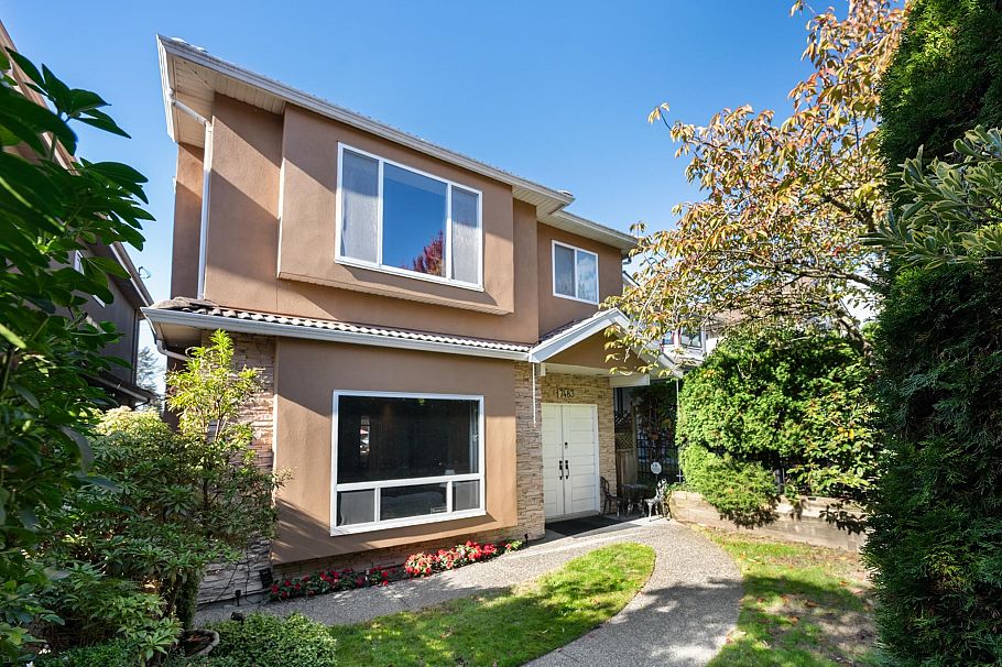 7483 West Boulevard Vancouver, BC - 1