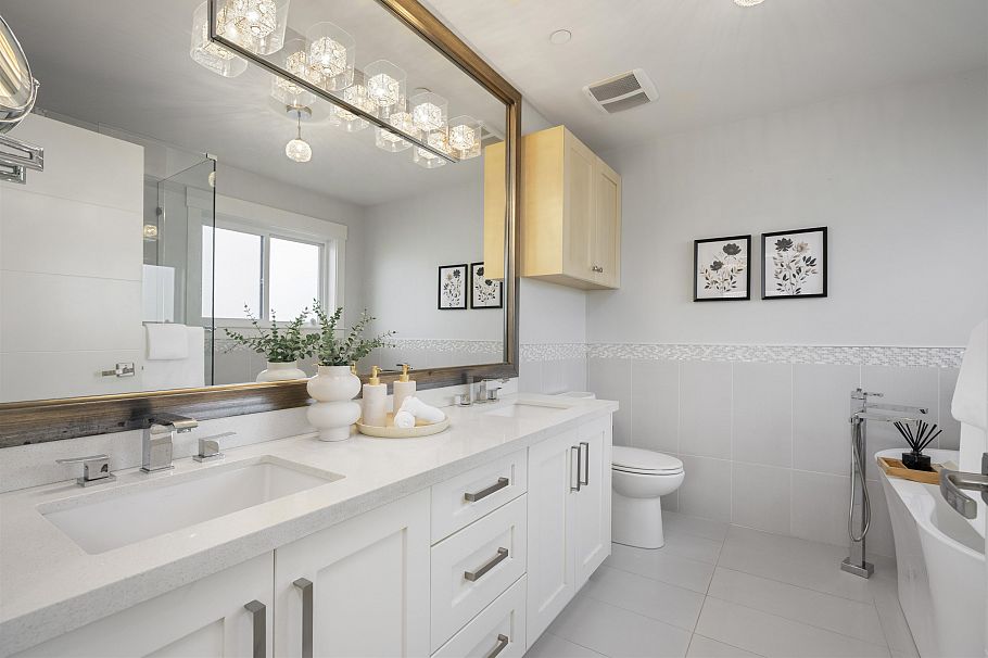 7380 Ontario Street Vancouver, BC - 14