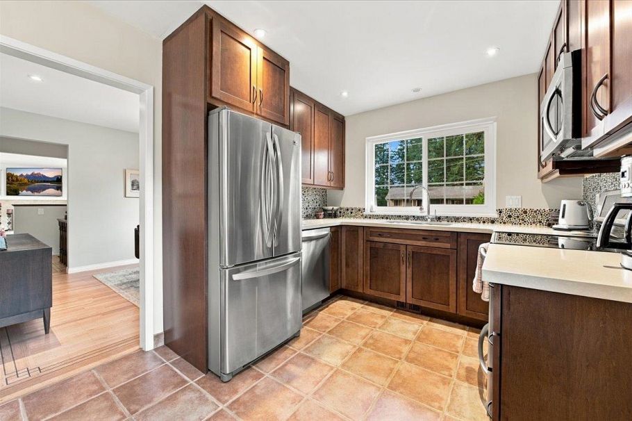 768 Browning Place North Vancouver, BC - 9