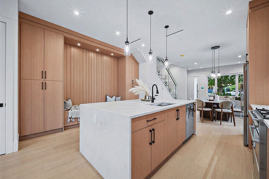 2 6991 Kerr Street Vancouver, BC - 12
