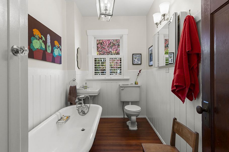 179 N Penticton Street Vancouver, BC - 16