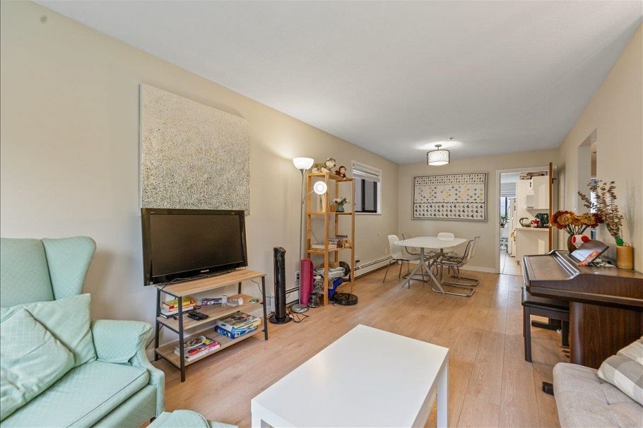 1375 E 18th Avenue Vancouver, BC - 21