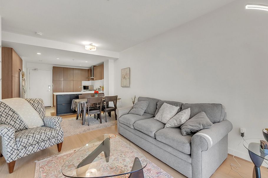 609 6033 Gray Avenue Vancouver, BC - 11