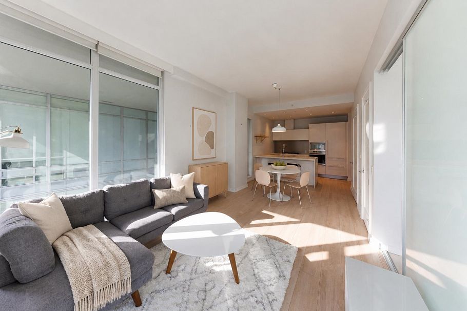 505 1633 Ontario Street Vancouver, BC - 4