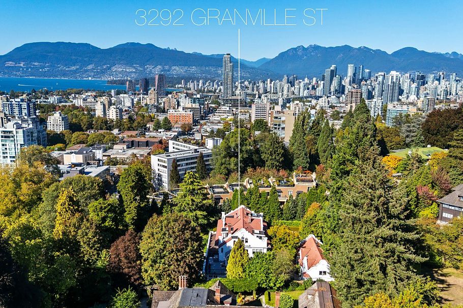 3292 Granville Street Vancouver, BC - 3