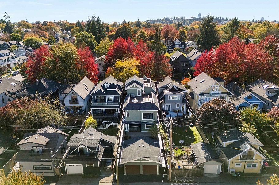 2 127 W 17th Avenue Vancouver, BC - 29