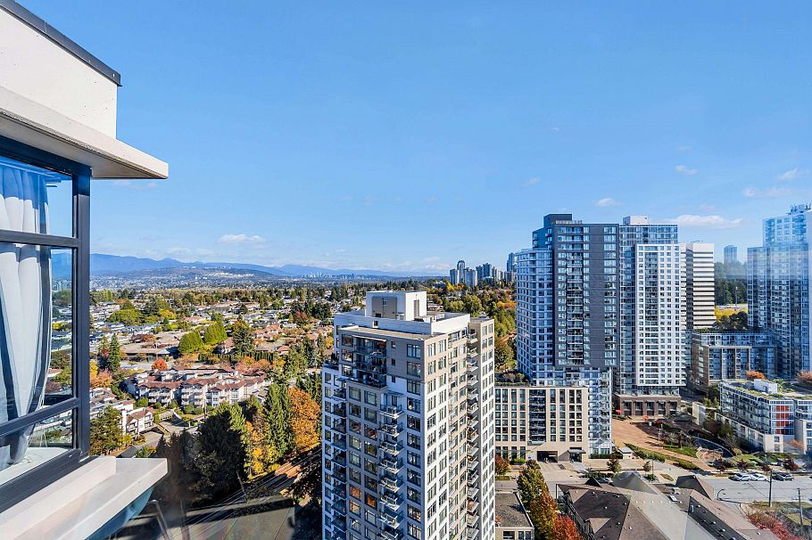 2702 5380 Oben Street Vancouver, BC - 23